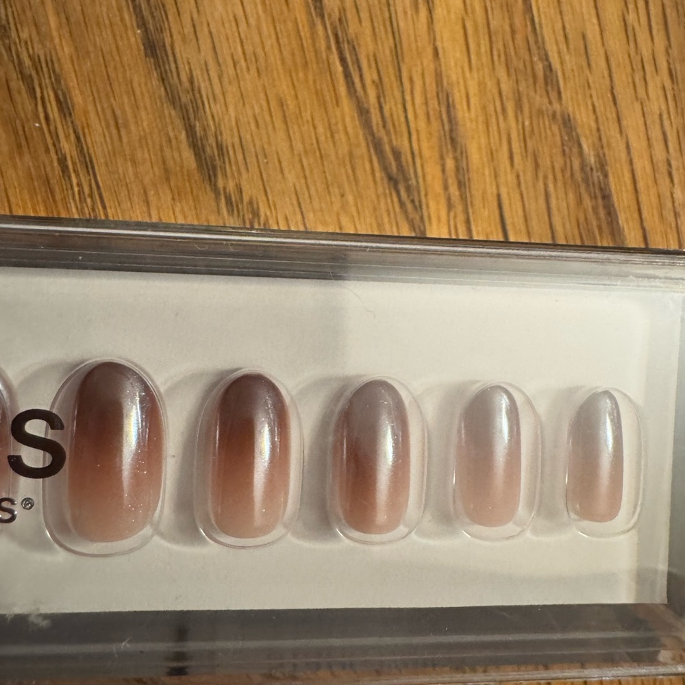 Static Nails Silhouette NEW in Box - Picture 4 of 7